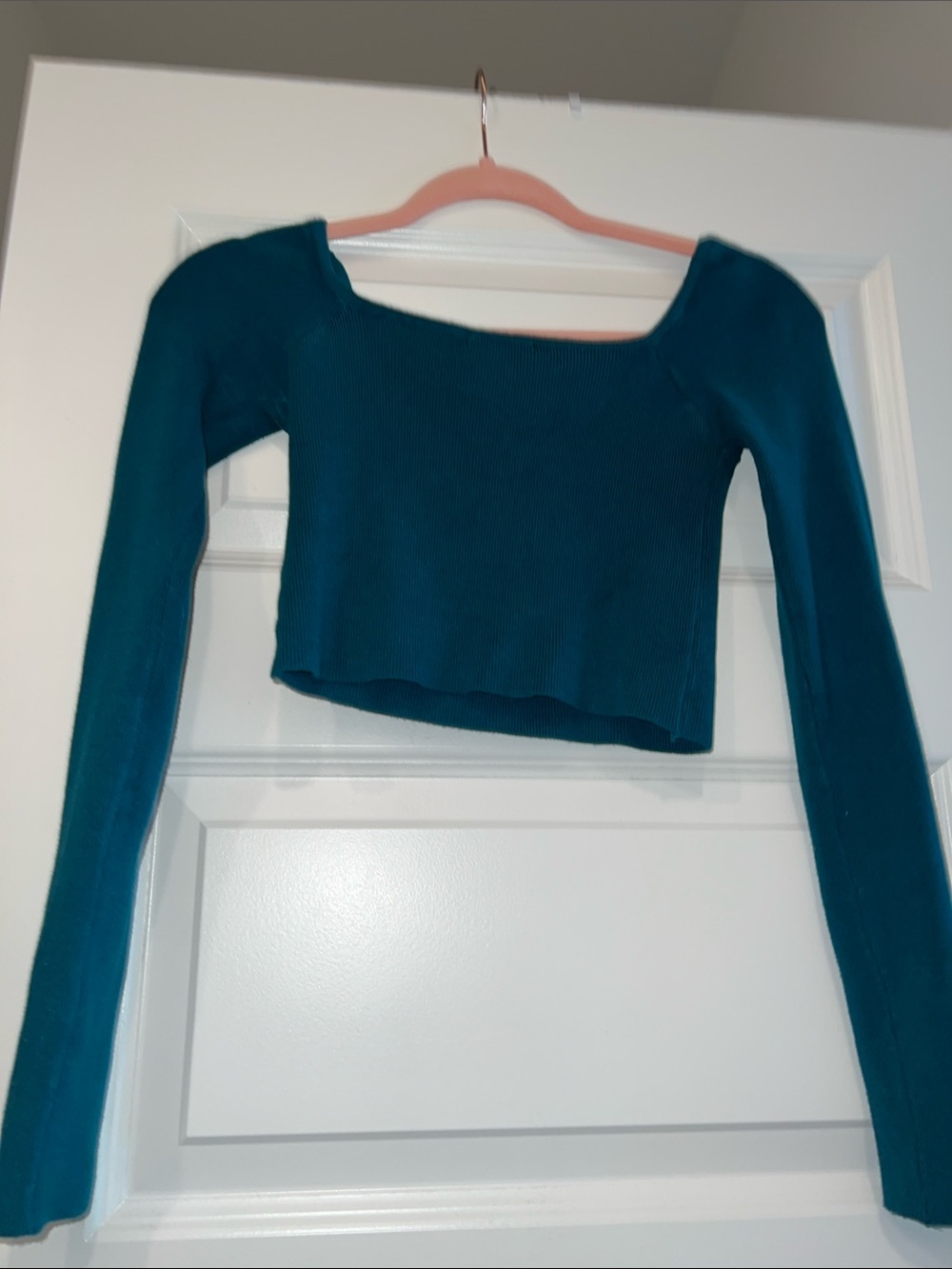 Forever 21 Teal Long-Sleeve Square Neck Cropped Top - Picture 8 of 10